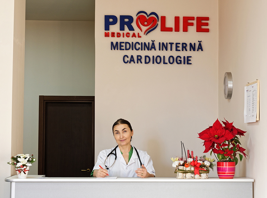 cabinet_dr_alistar01